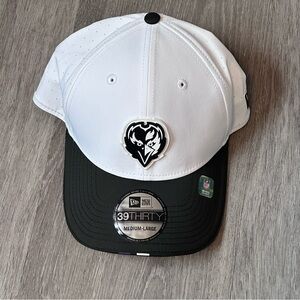 New Era | Baltimore Ravens White and Black 39THIRTY Hat Size Medium/Large - NWT!